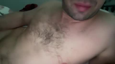 Snapshot of universalstudihoes chatting on 01.21.25 universalstudihoes online show from 01.21.25