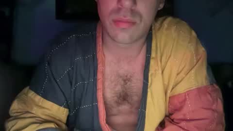 Snapshot of universalstudihoes chatting on 03.01.25 universalstudihoes online show from 03.01.25