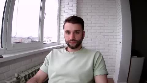 Snapshot of unnknow2024 chatting on 03.31.26 SlavaVibes online show from 03.31.26