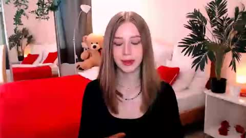 Snapshot of unreal_lady chatting on 07.02.26 unreal_lady online show from 07.02.26