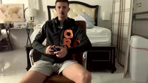 Stepbro online show from 02.10.25