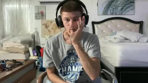 Stepbro online show from 02.17.25