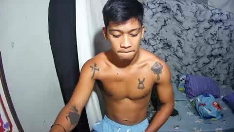 Snapshot of ur_asianpinoy chatting on 11.12.25 ur_asianpinoy online show from 11.12.25