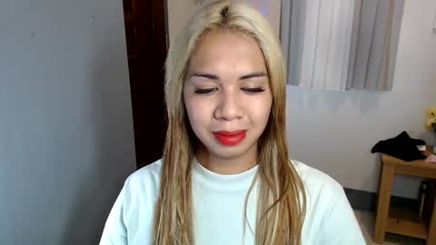 Vee online show from 02.02.25