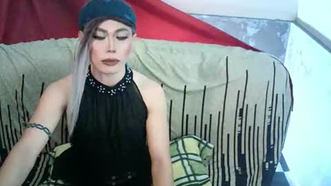 MISS ANNA online show from 04.29.26