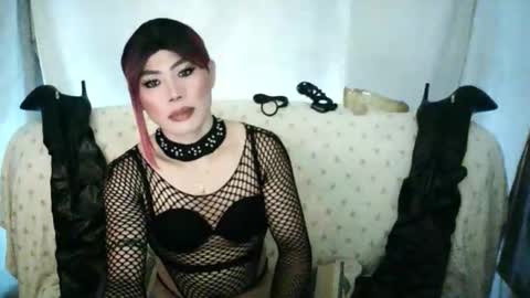 MISS ANNA online show from 06.03.26