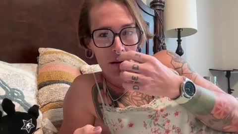 Goddess online show from 11.15.25