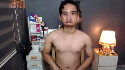 Snapshot of ur_joshuahotnotch chatting on 12.03.24 ur_joshuahotnotch online show from 12.03.24