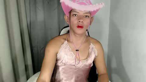 ur_lexie_fab online show from 06.24.26