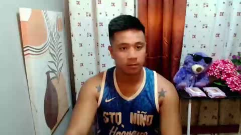 Snapshot of ur_pinoydave chatting on 01.31.25 Dave online show from 01.31.25