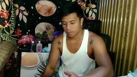 Snapshot of ur_pinoydave chatting on 01.05.26 Dave online show from 01.05.26