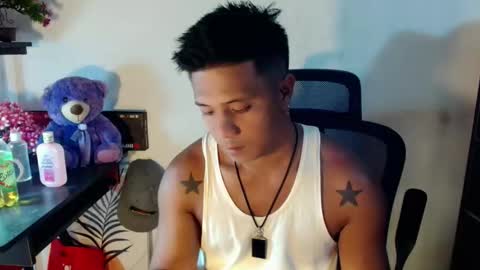 Snapshot of ur_pinoydave chatting on 02.01.26 Dave online show from 02.01.26