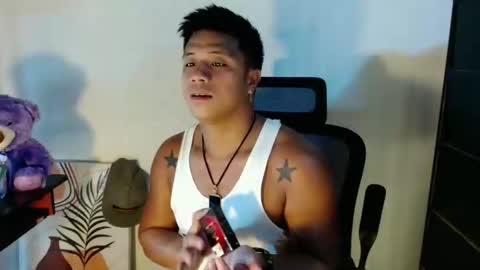 Snapshot of ur_pinoydave chatting on 02.07.26 Dave online show from 02.07.26