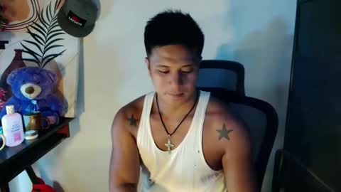 Snapshot of ur_pinoydave chatting on 02.21.26 Dave online show from 02.21.26