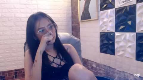 Snapshot of ur_prescious_xxx chatting on 09.24.25 Ur Lovely Pricious online show from 09.24.25