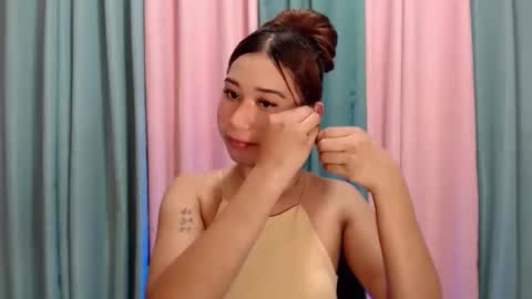 Snapshot of ur_rianlover chatting on 11.27.25 ur_rianlover online show from 11.27.25