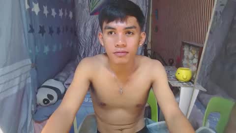 ur_shan21 online show from 11.13.25