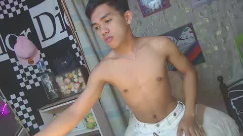 ur_shan21 online show from 03.16.26