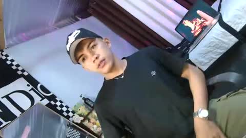 ur_shan21 online show from 07.05.26