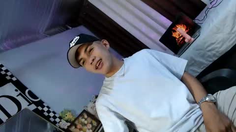 ur_shan21 online show from 07.06.26