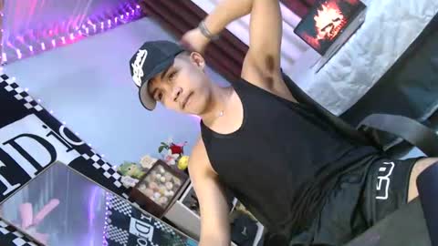 ur_shan21 online show from 07.08.26