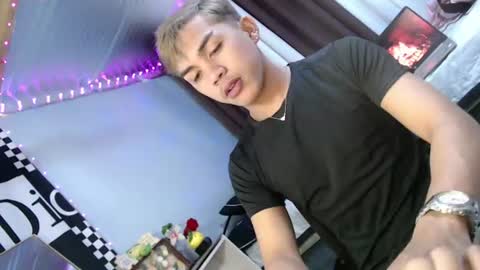ur_shan21 online show from 07.12.26