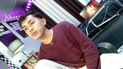 ur_shan21 online show from 08.04.26