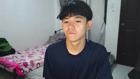 Snapshot of ur_younngtwinkxxx chatting on 01.19.26 Ken online show from 01.19.26