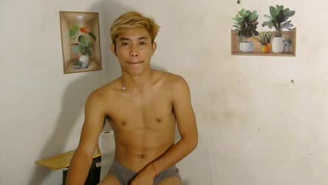 Snapshot of urasian_jomarie chatting on 06.12.26 urasian_jomarie online show from 06.12.26