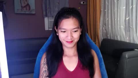 NEWRA  ALLISON online show from 11.05.25