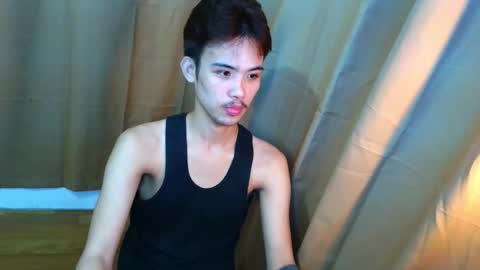 Snapshot of urasiancumboix2 chatting on 05.31.26 urasiancumboix2 online show from 05.31.26