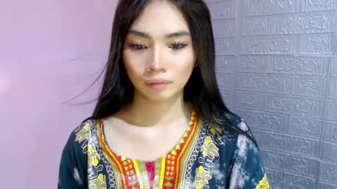 Snapshot of urbabyhorny17 chatting on 12.17.24 Clara online show from 12.17.24