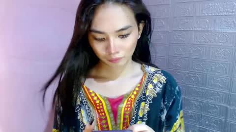 Snapshot of urbabyhorny17 chatting on 12.21.24 Clara online show from 12.21.24