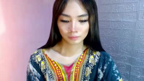 Snapshot of urbabyhorny17 chatting on 12.27.24 Clara online show from 12.27.24