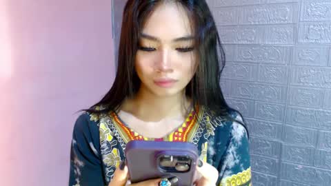 Snapshot of urbabyhorny17 chatting on 12.28.24 Clara online show from 12.28.24