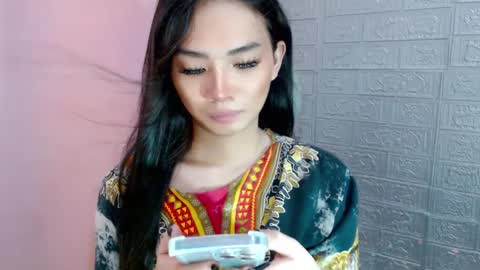 Snapshot of urbabyhorny17 chatting on 01.04.25 Clara online show from 01.04.25