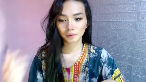 Snapshot of urbabyhorny17 chatting on 01.04.25 Clara online show from 01.04.25