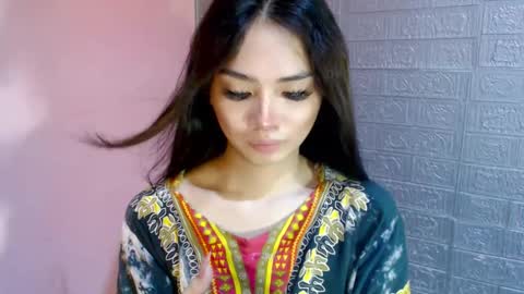 Snapshot of urbabyhorny17 chatting on 01.31.25 Clara online show from 01.31.25