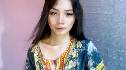 Snapshot of urbabyhorny17 chatting on 01.31.25 Clara online show from 01.31.25