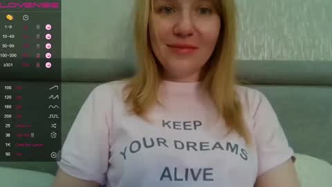 Snapshot of urbadkitty chatting on 12.02.24 urbadkitty online show from 12.02.24