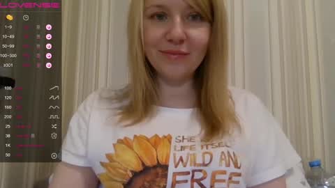 Snapshot of urbadkitty chatting on 12.15.24 urbadkitty online show from 12.15.24