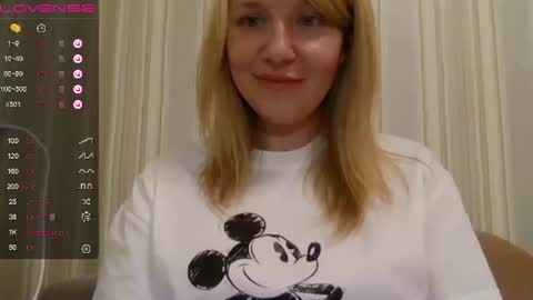 Snapshot of urbadkitty chatting on 02.22.25 urbadkitty online show from 02.22.25