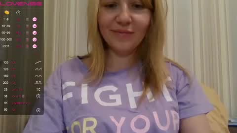 Snapshot of urbadkitty chatting on 03.02.25 urbadkitty online show from 03.02.25