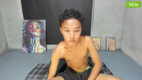 Snapshot of urbigfatasiancock chatting on 11.04.25 urbigfatasiancock online show from 11.04.25