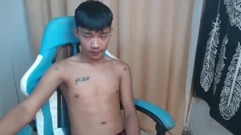 Snapshot of urcutejason chatting on 09.15.25 jason online show from 09.15.25