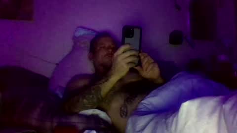 Snapshot of urdaddy875867 chatting on 03.02.25 urdaddy875867 online show from 03.02.25