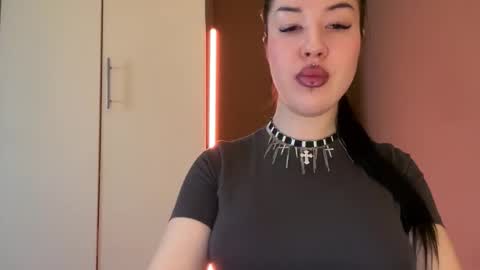 Margo online show from 11.15.25