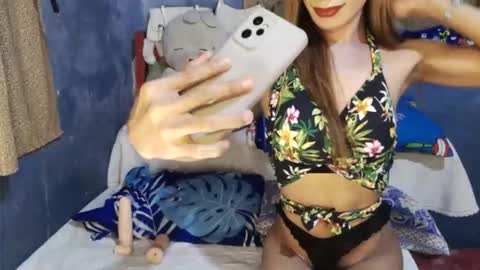Hot Angel online show from 04.22.26