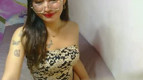 Snapshot of urdream_bride chatting on 01.12.26 urdream_bride online show from 01.12.26