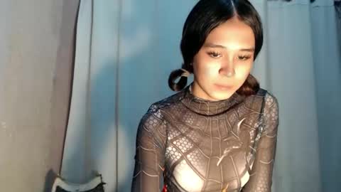 Snapshot of urdreamgirl_stephanie chatting on 04.12.26 stephanie online show from 04.12.26